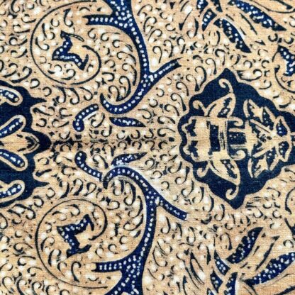 Tribal Textile TC40 Vintage Hand Stamped Batik Cloth Detail