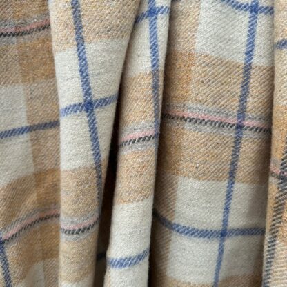 Old Welsh Blanket Plaid WP196 Detail 2