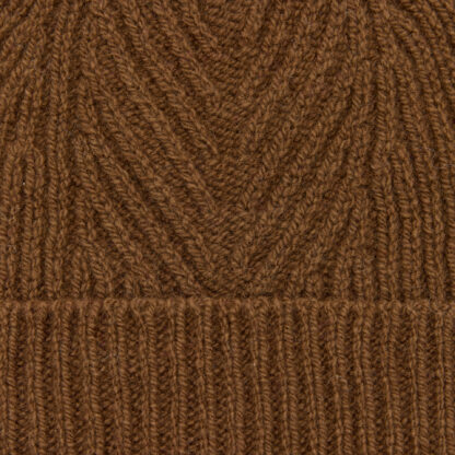 The Bracken Herringbone Rib Cashmere and Wool Beanie Hat Detail